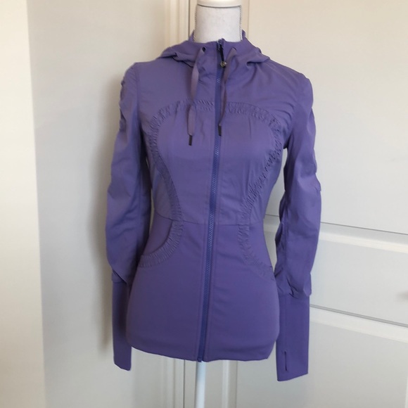 lululemon athletica Tops - Lululemon Reversible Scuba